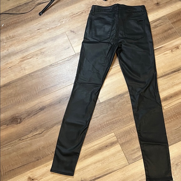 White House Black MarketThe Skinny Black Leather look Trousers black - Picture 2 of 13